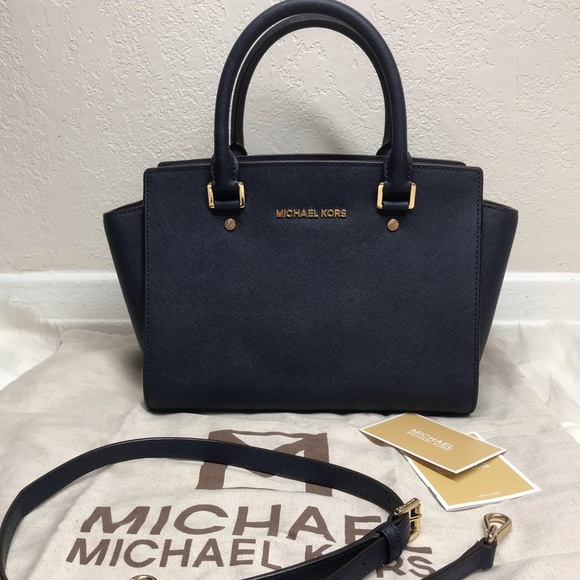 Michael Kors Handbags - Like new Michael Kor Selma Satchel Navy Blue